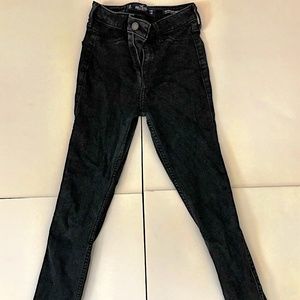 Skinny leg black jeans